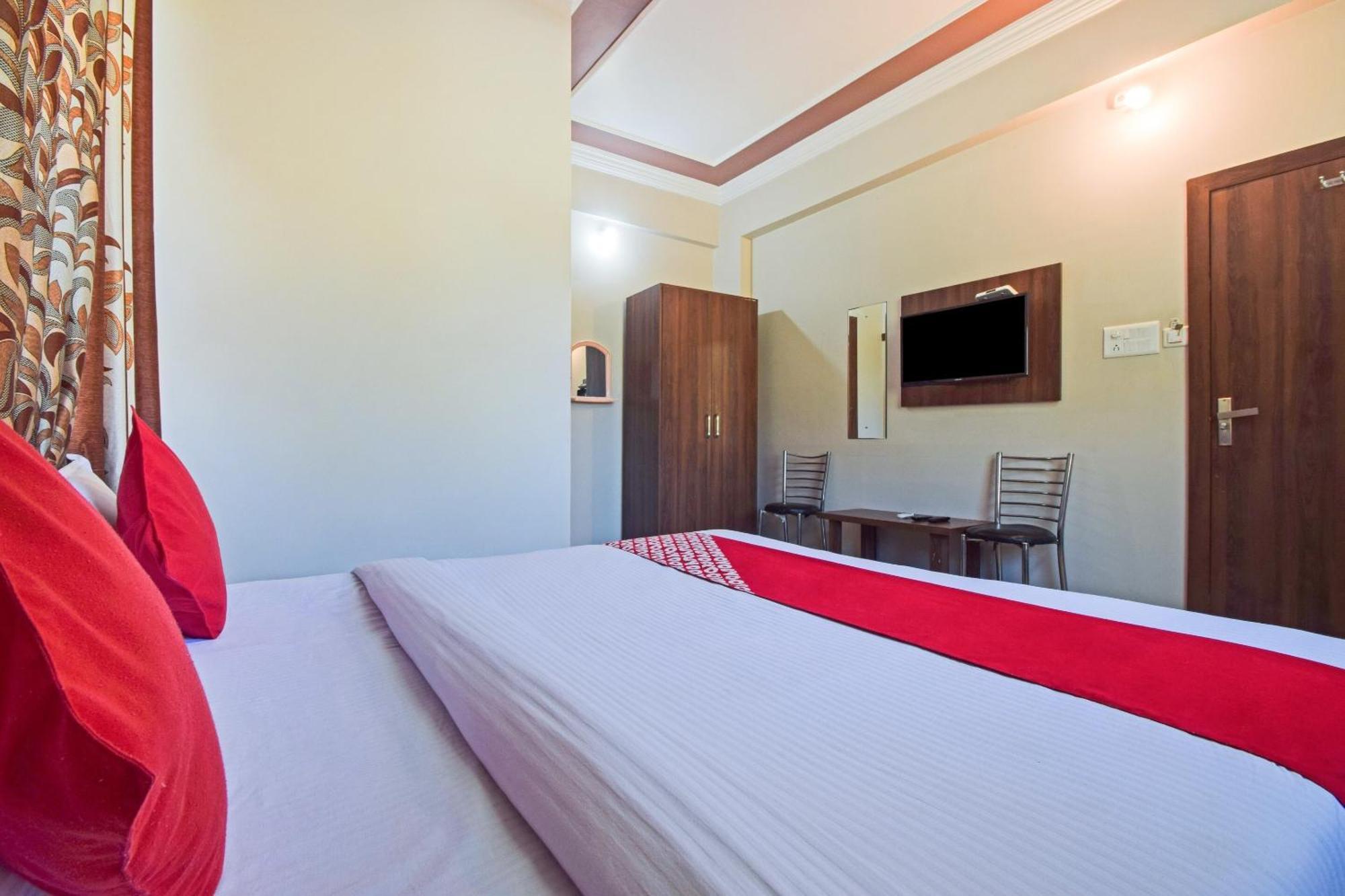 Hotel O Green Valley Resort 布什格尔 外观 照片